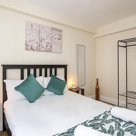 Nice 3 Bedrooms Apartment Near Hyde Park & Oxford St London Room photo